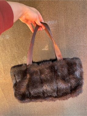 Harveys Brown Faux Fur Purse with Brown Straps Bag Seatbelt